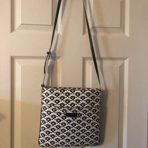 Crossbody Vera Bradley bag